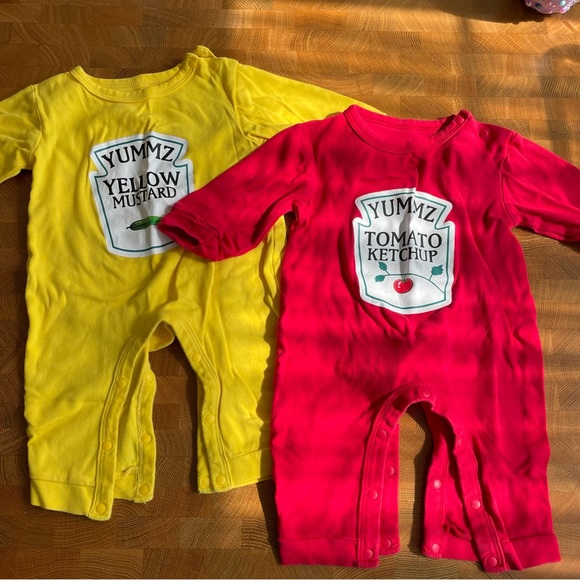 Mustard and ketchup onesies costume - Picture 2 of 8